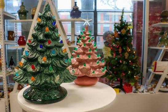 Make Your Own Ceramic Christmas Tree!